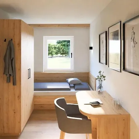 Reiterhaus Hotel *