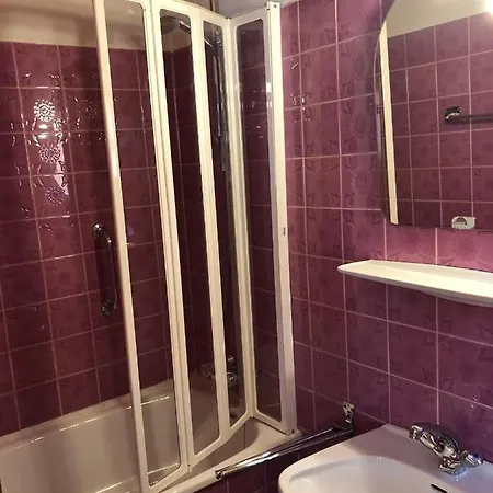 Reiterhaus فندق واغراين